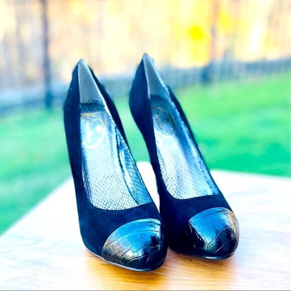 CURATIONS Black Suede Croc Embossed Cap Toe Stiletto Heels Size 8.5 - Picture 4 of 9